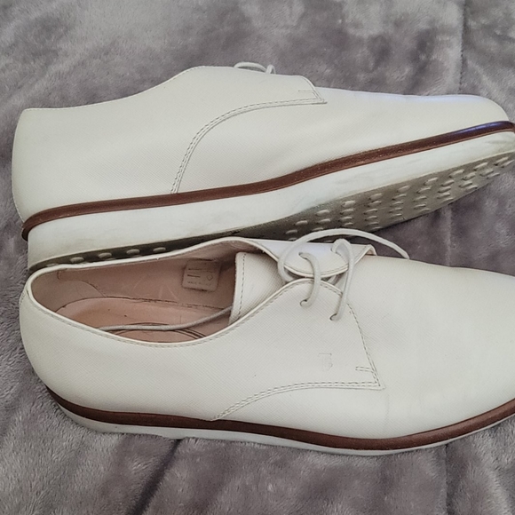 Tods Leather Lace Shoe - Picture 4 of 4